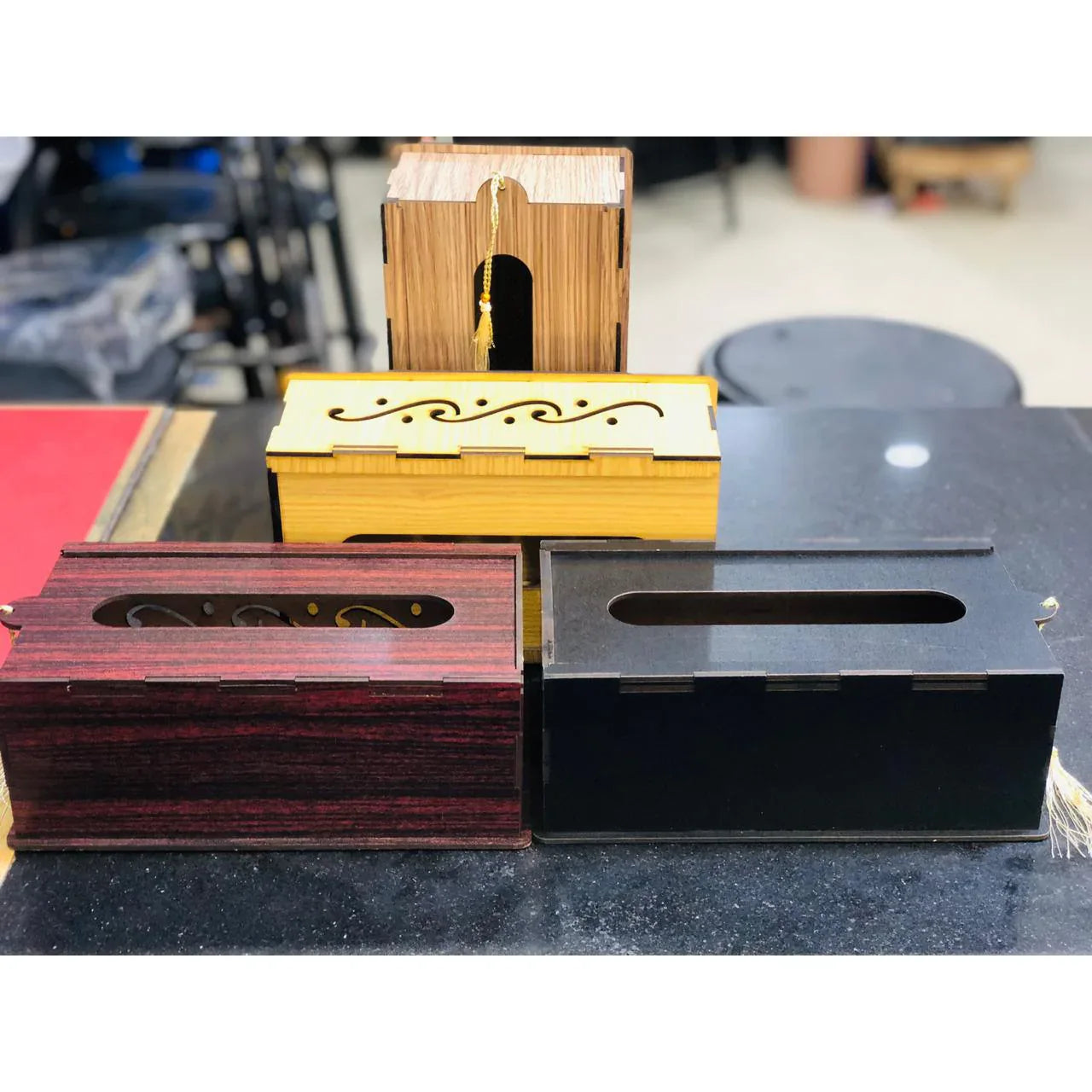 Wooden tissue box - mix colors - Prozone