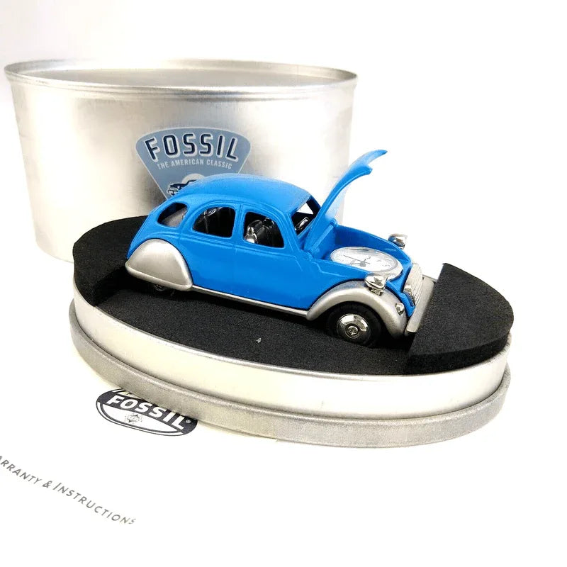 Fossil brand antique foxy beetle car clock - metal - Prozone