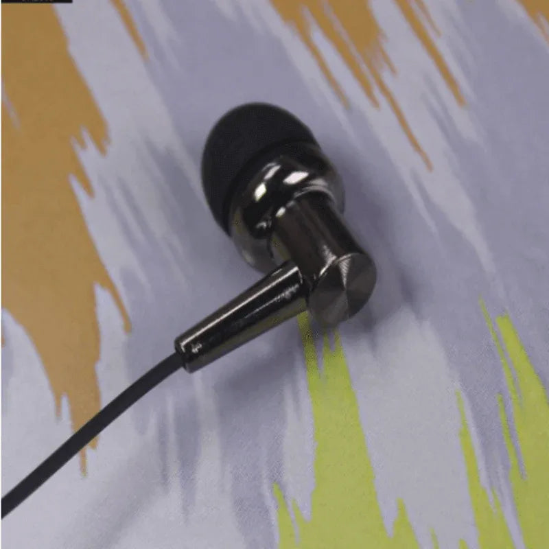 Basic ultra deep bass piston style handsfree - Prozone
