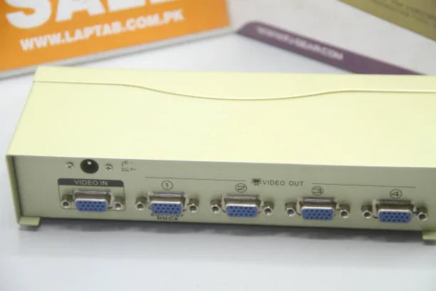 Vga splitter 4 port 200 mhz - Prozone