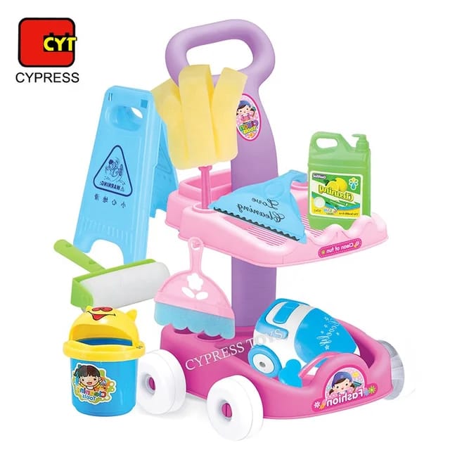 kids cleaning car with accessories - Prozone