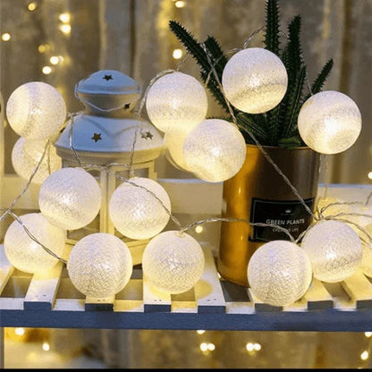 Cotton balls fairy lights - Prozone
