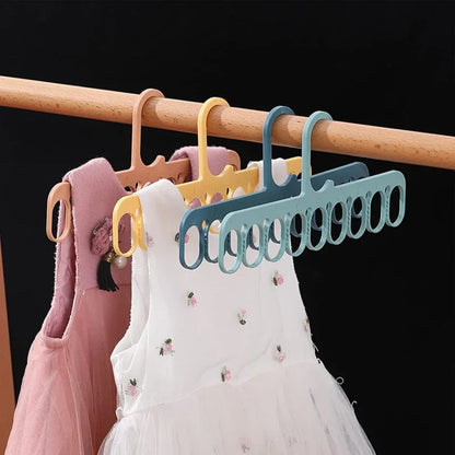 Space Saving Hangers 9 Holes - Prozone