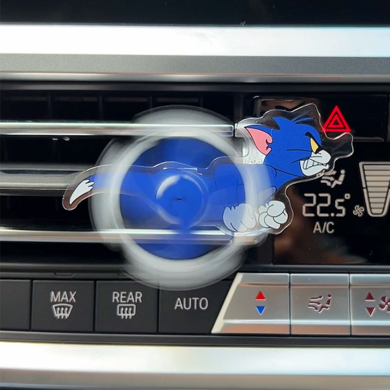 Tom and jerry chase car vent spinners airfreshner - Prozone