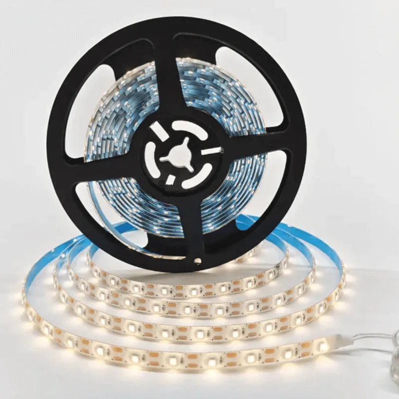 Solar powered strip light - Prozone