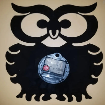 Owl shaped wall clock - Prozone