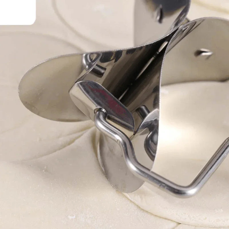Large dumpling dough circle roller cutter - Prozone