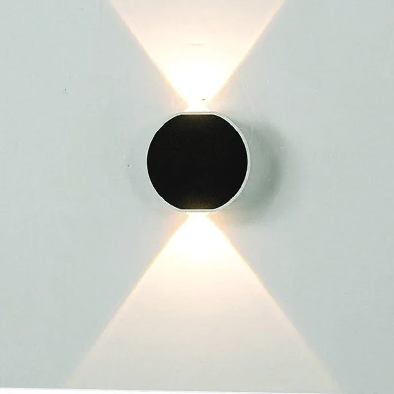 Up and down round wall light - Prozone